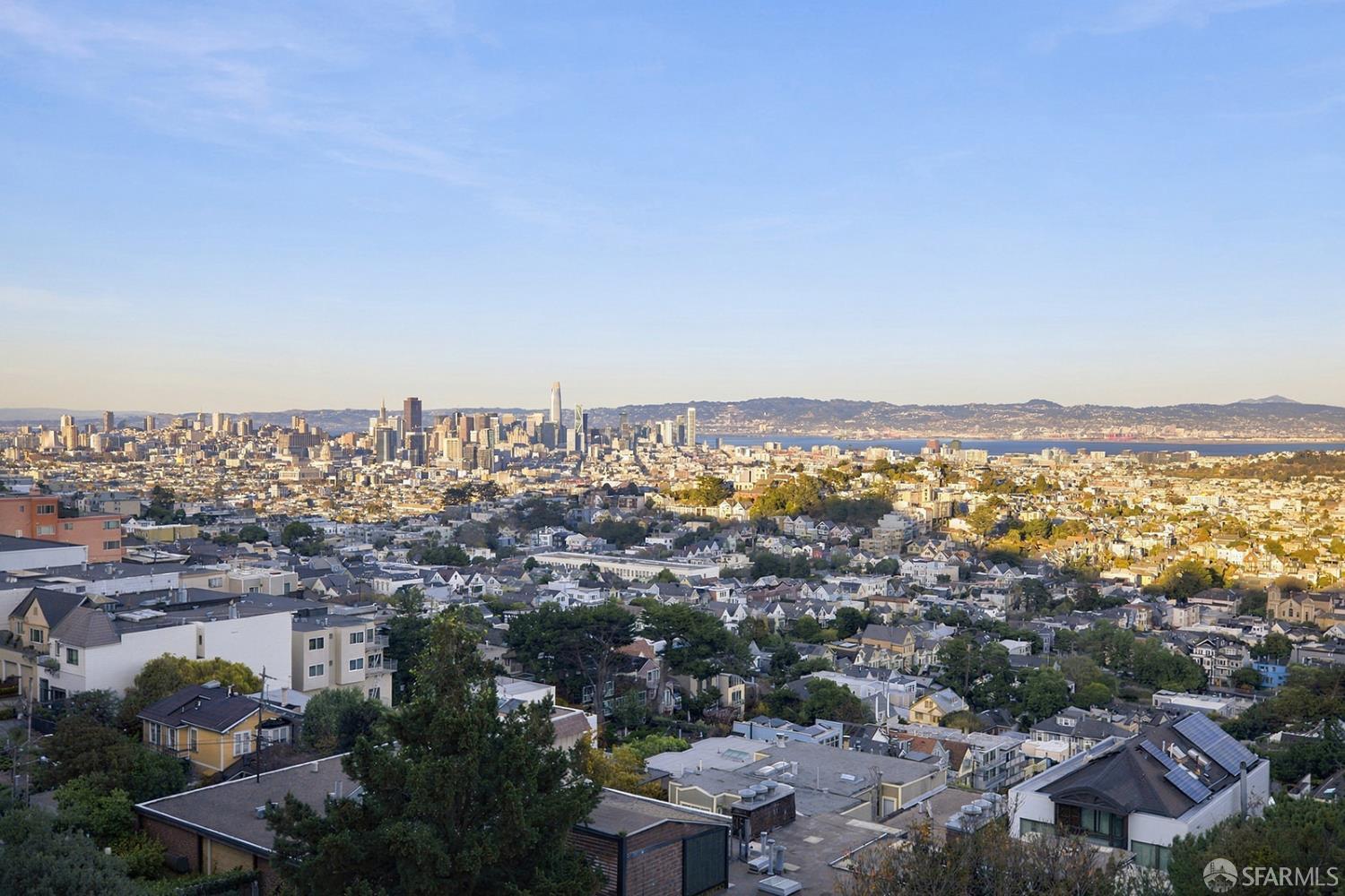 976 Corbett Avenue San Francisco CA 94131
