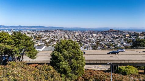 976 Corbett Avenue San Francisco CA 94131