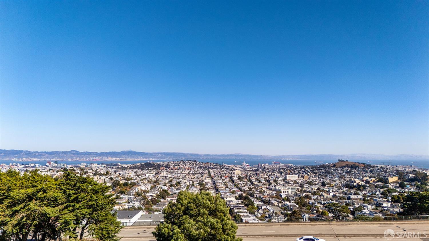 976 Corbett Avenue San Francisco CA 94131