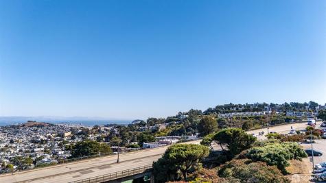 976 Corbett Avenue San Francisco CA 94131