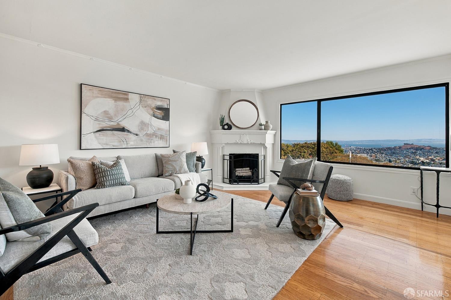 976 Corbett Avenue San Francisco CA 94131