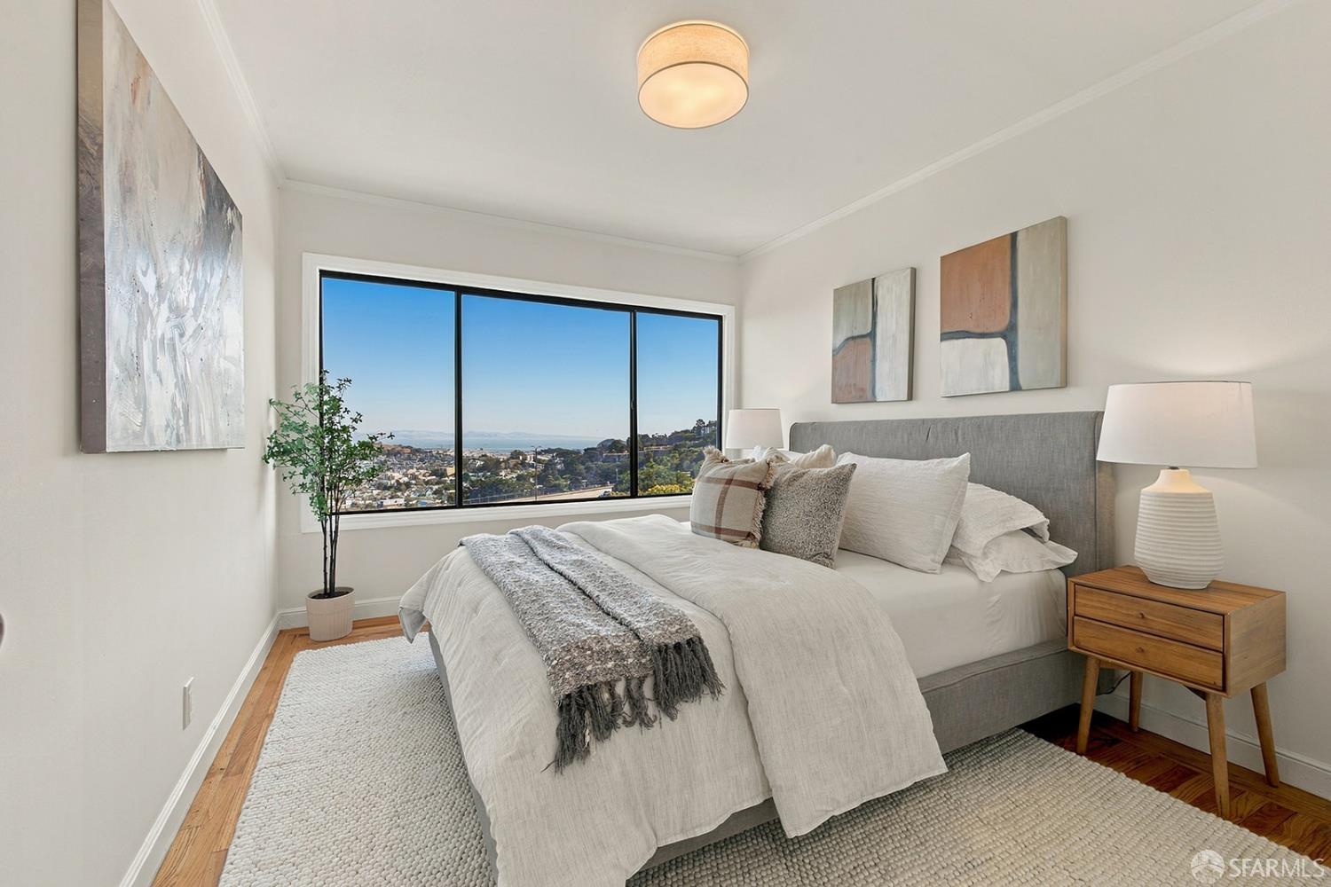 976 Corbett Avenue San Francisco CA 94131