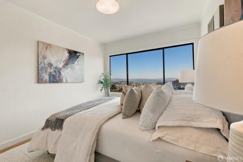 976 Corbett Avenue San Francisco CA 94131