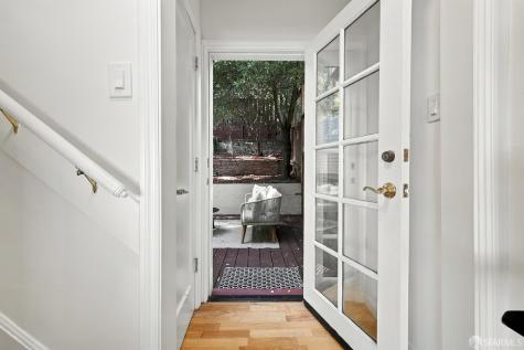 976 Corbett Avenue San Francisco CA 94131