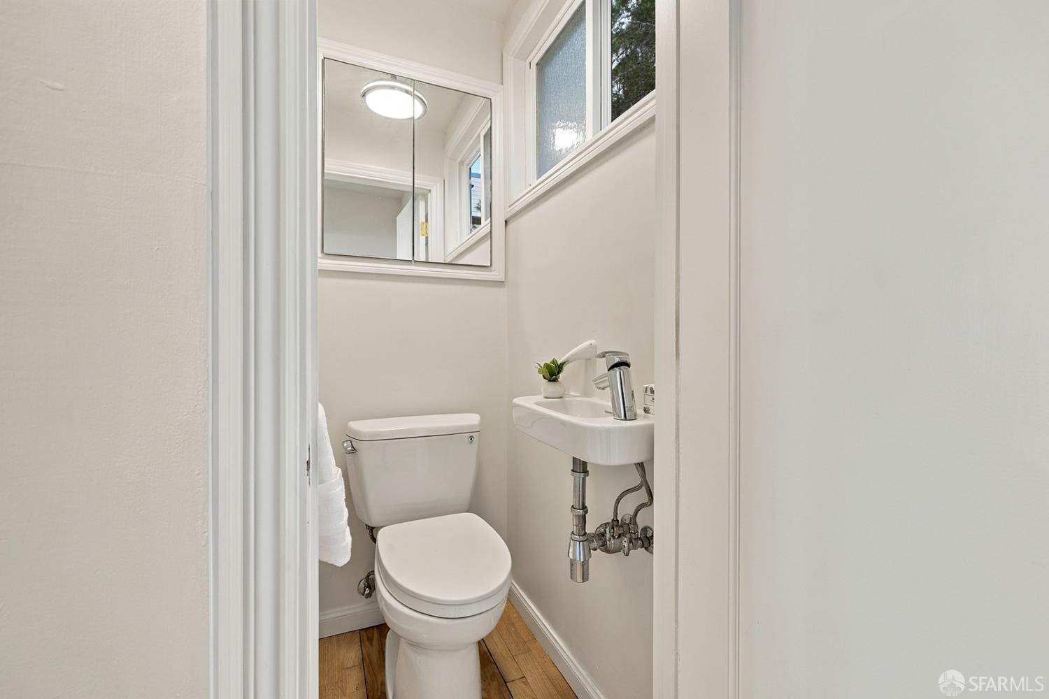 976 Corbett Avenue San Francisco CA 94131