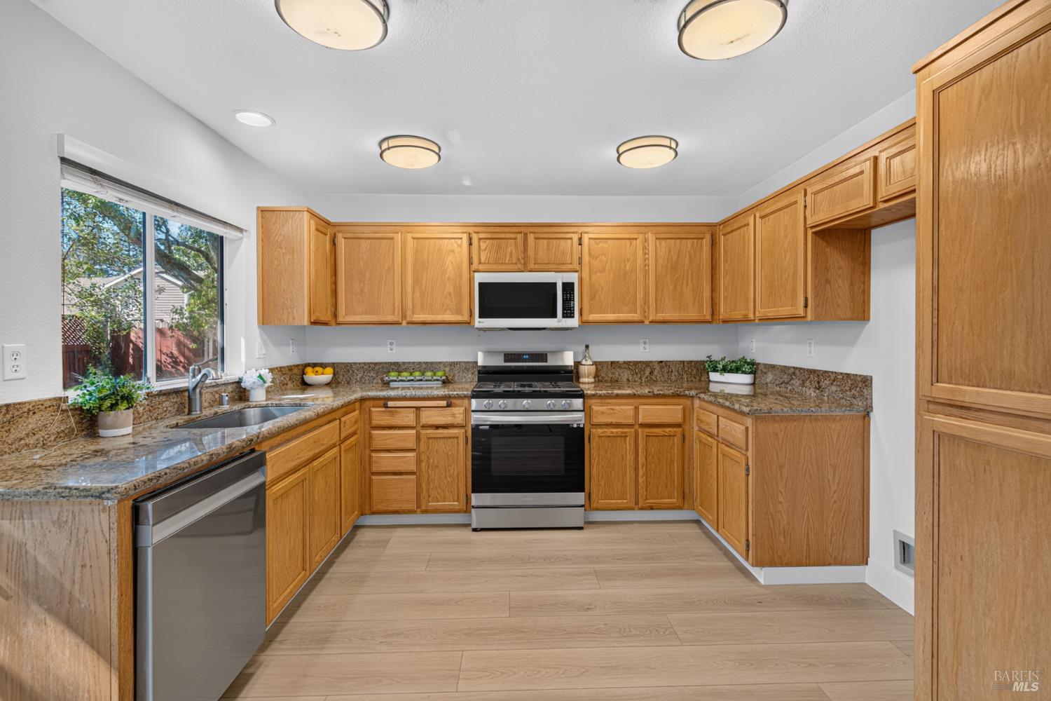 440 Valley Oak Court Windsor CA 95492