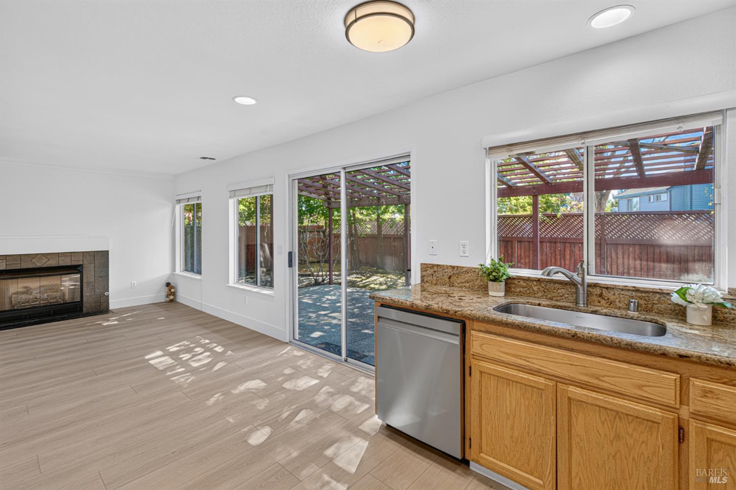 440 Valley Oak Court Windsor CA 95492