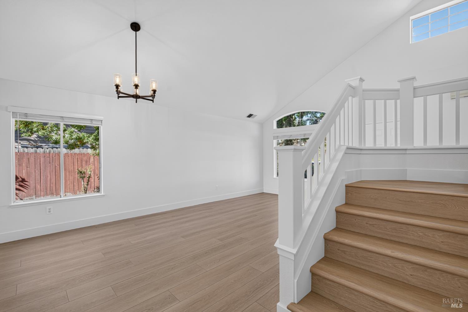 440 Valley Oak Court Windsor CA 95492