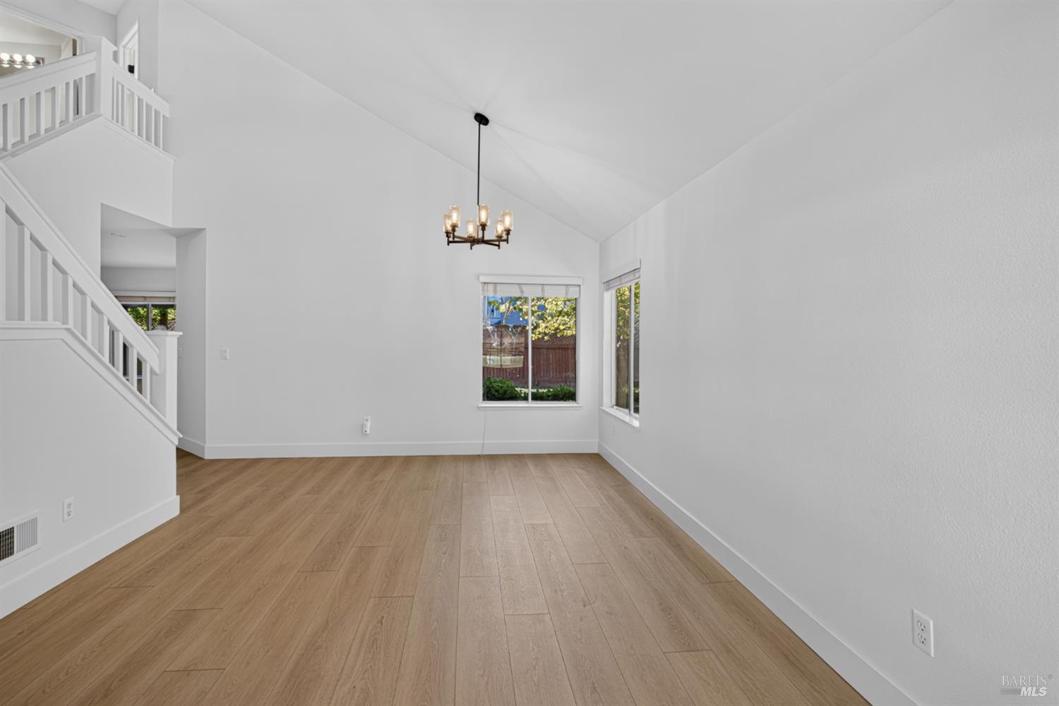 440 Valley Oak Court Windsor CA 95492