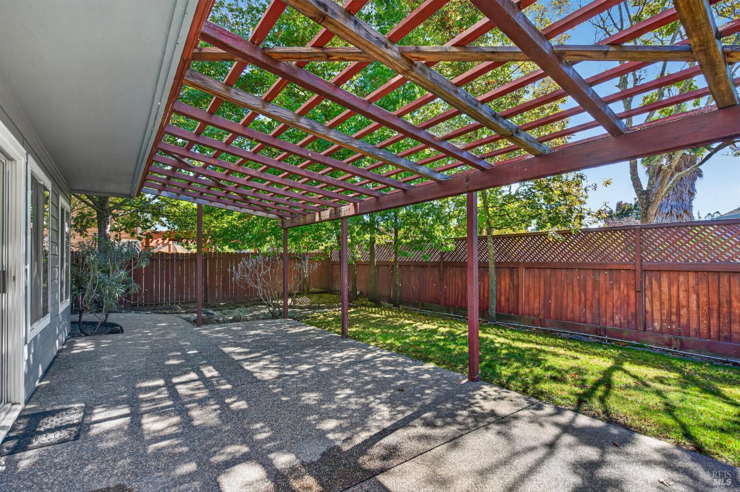 440 Valley Oak Court Windsor CA 95492