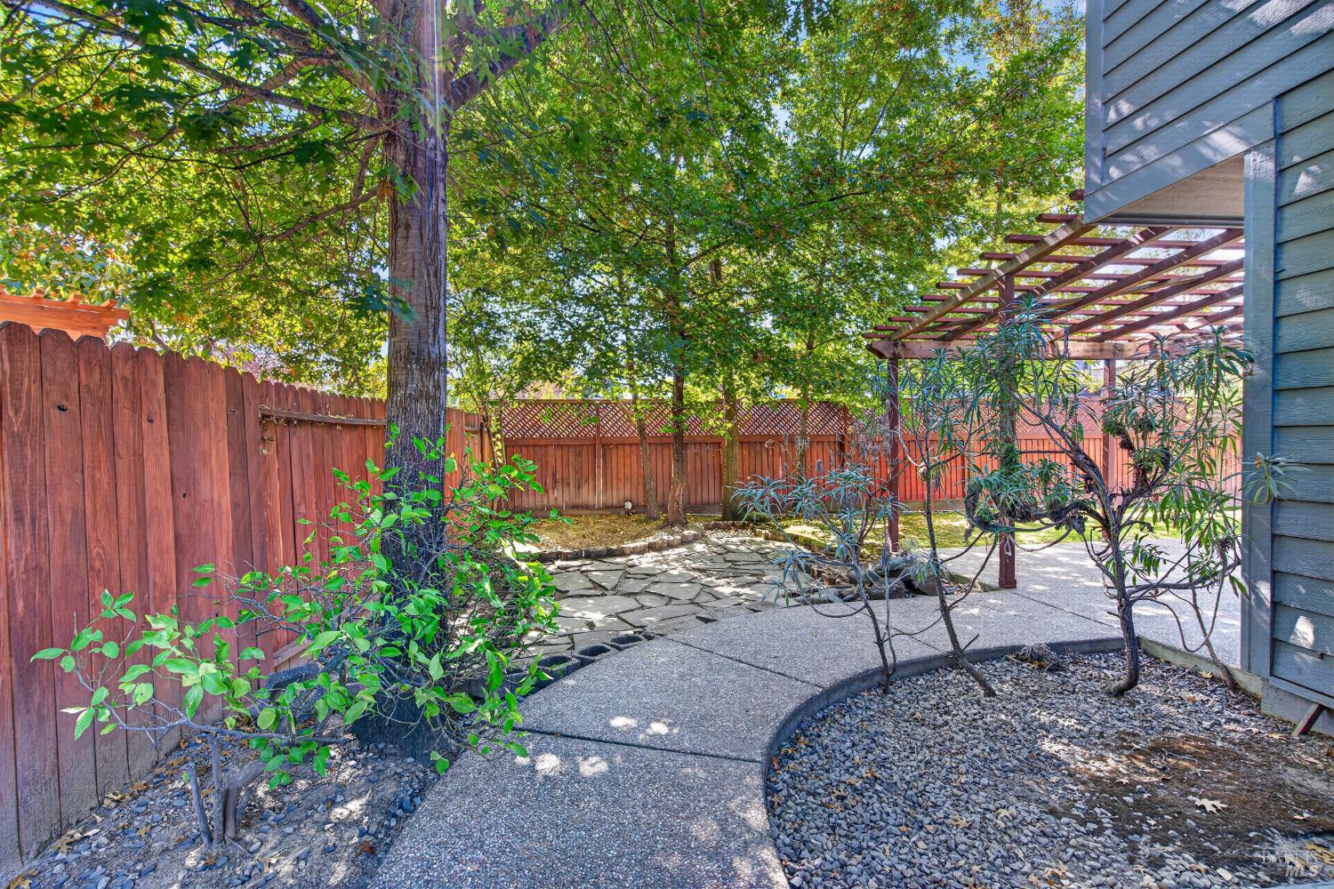 440 Valley Oak Court Windsor CA 95492