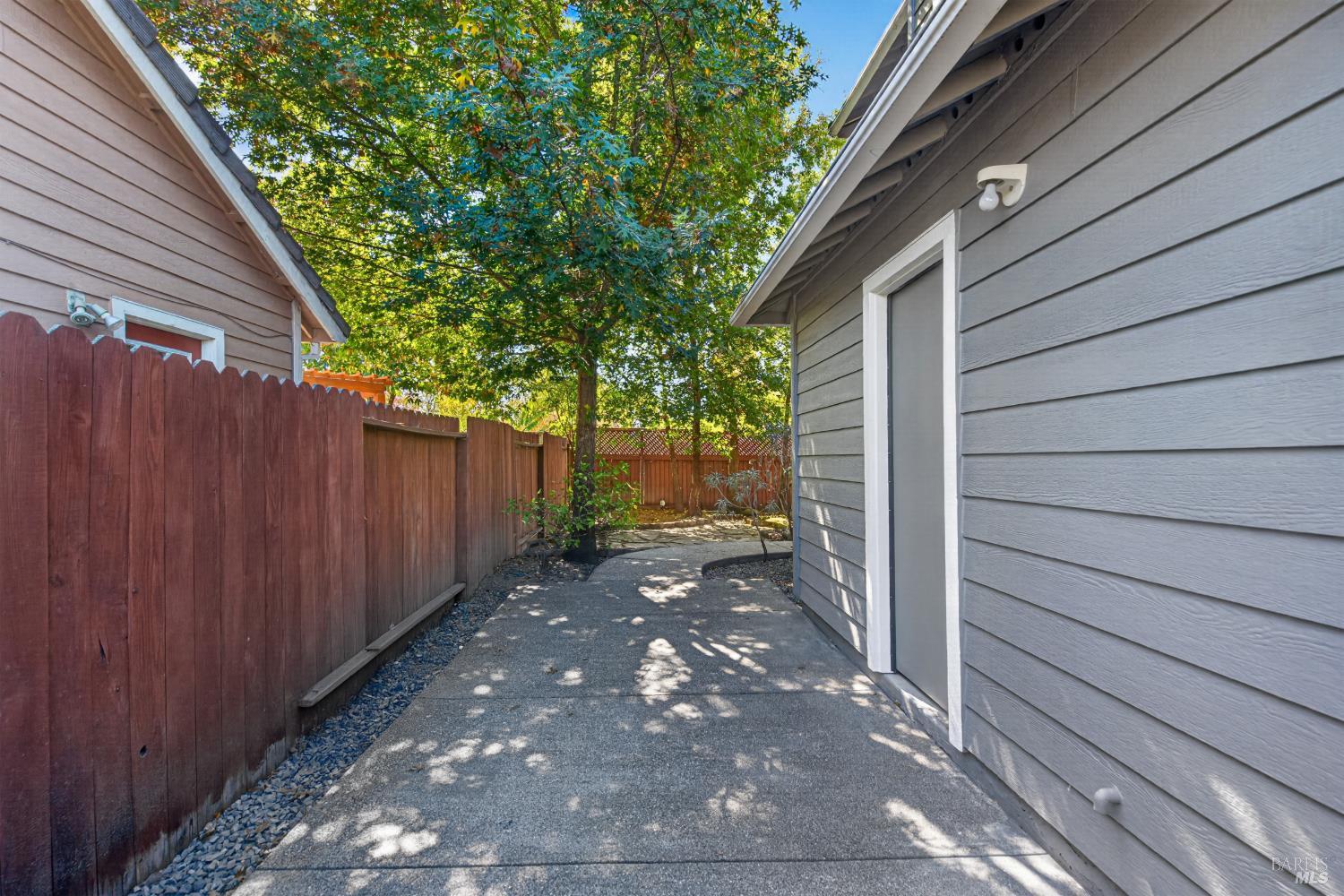 440 Valley Oak Court Windsor CA 95492