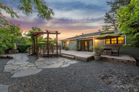 710 E Thomson Avenue Sonoma CA 95476