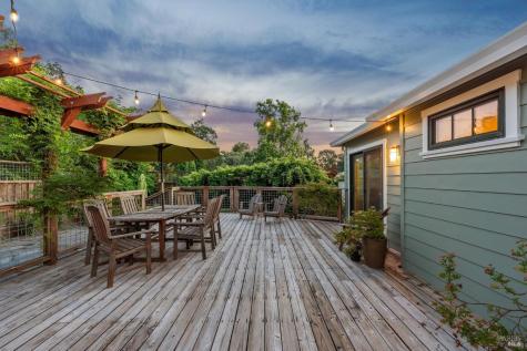 710 E Thomson Avenue Sonoma CA 95476