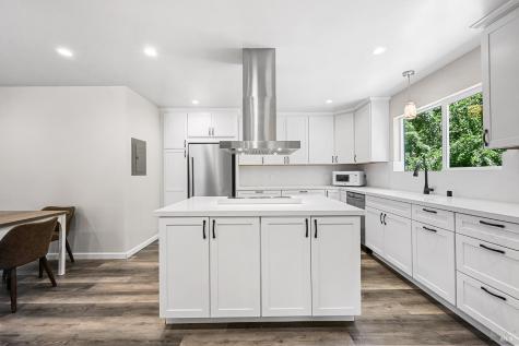 20489 Highway 116 Monte Rio CA 95462