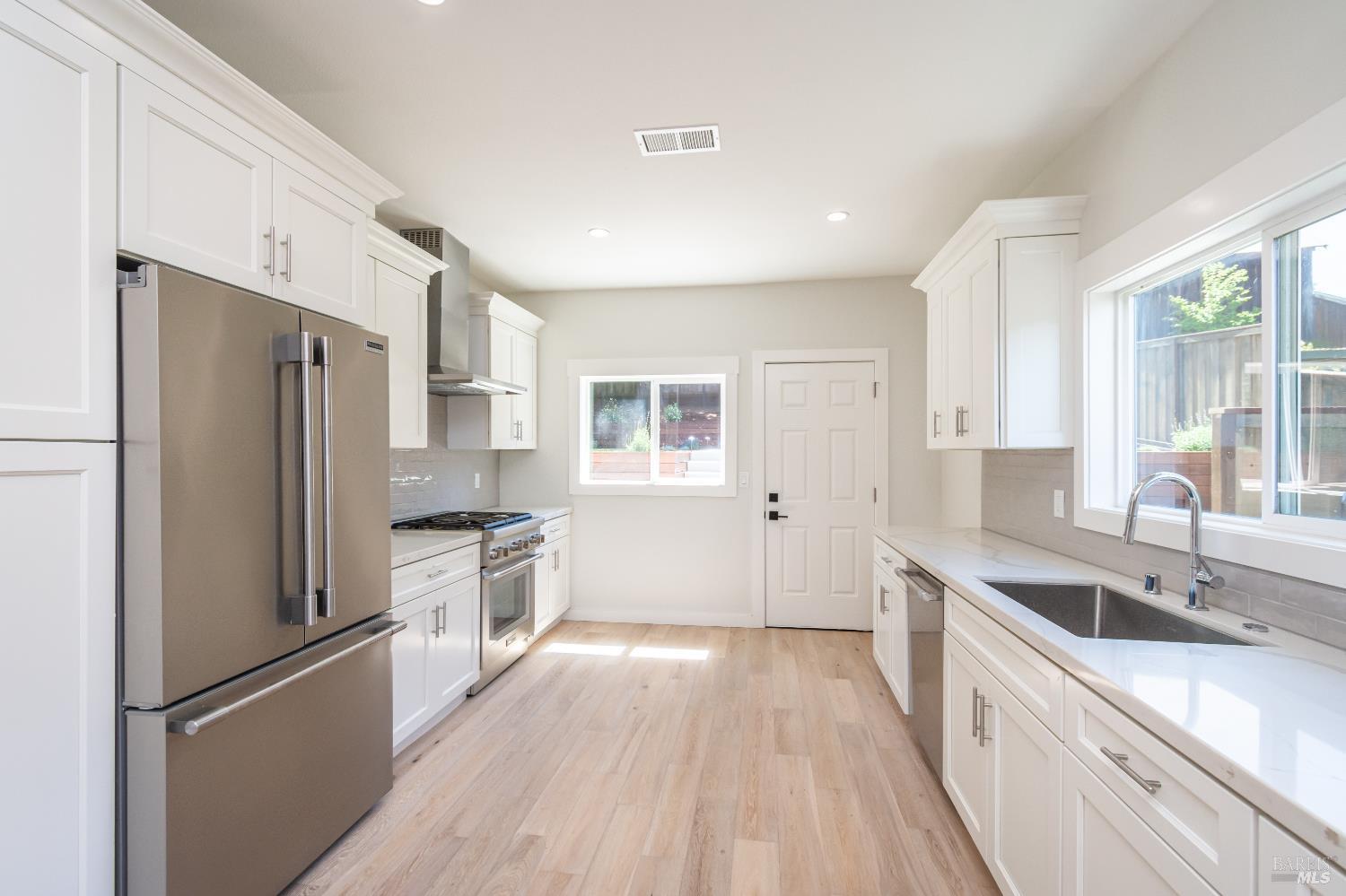 1008 Evans Avenue Napa CA 94559
