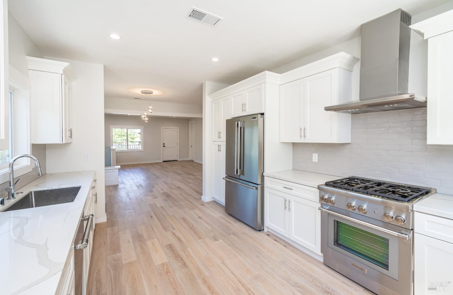 1008 Evans Avenue Napa CA 94559