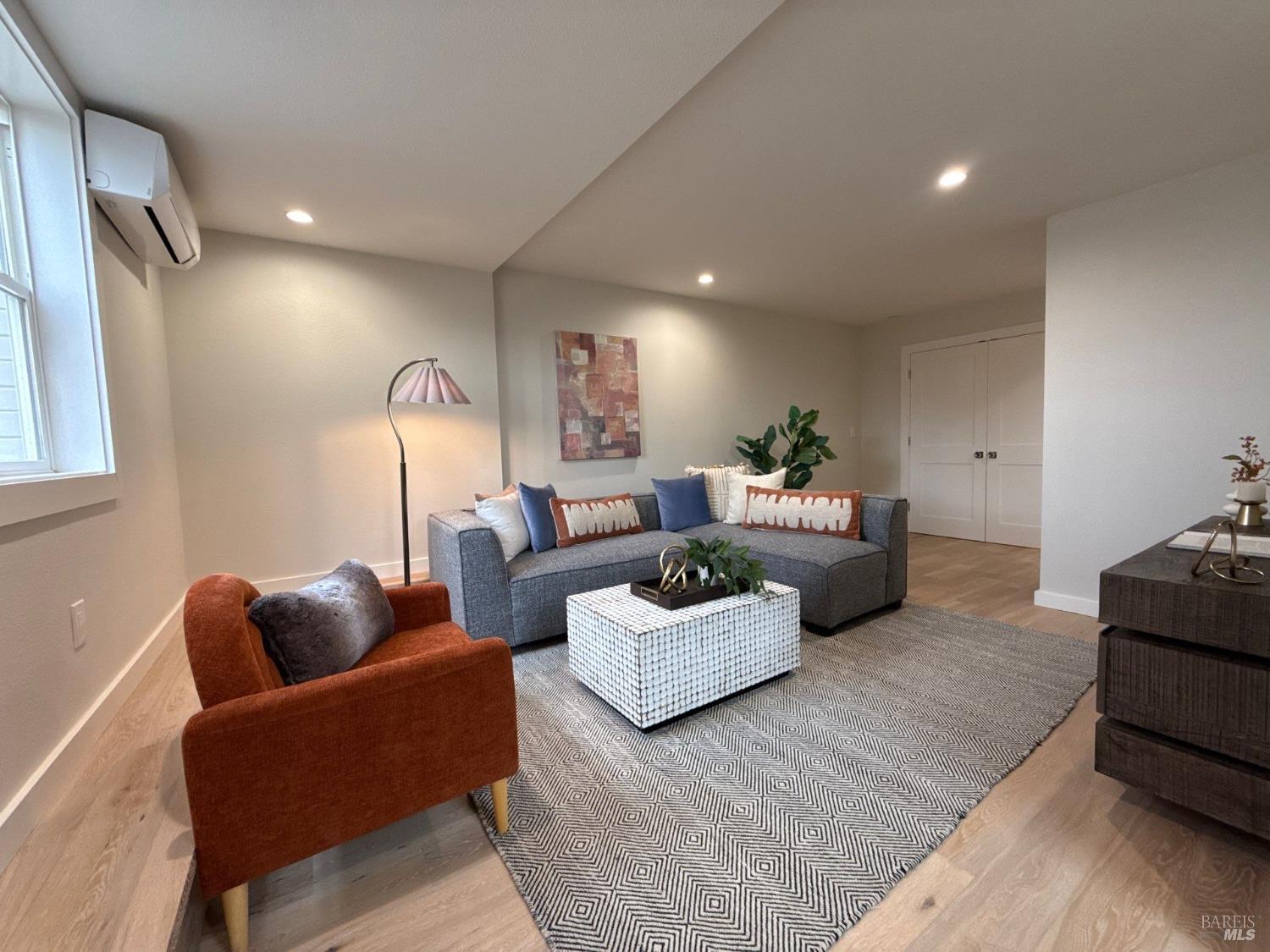 1008 Evans Avenue Napa CA 94559