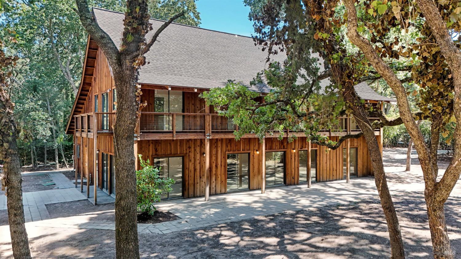 19270 7th Street E Sonoma CA 95476