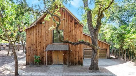 19270 7th Street E Sonoma CA 95476
