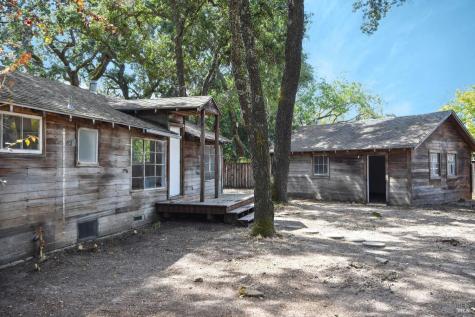 19270 7th Street E Sonoma CA 95476