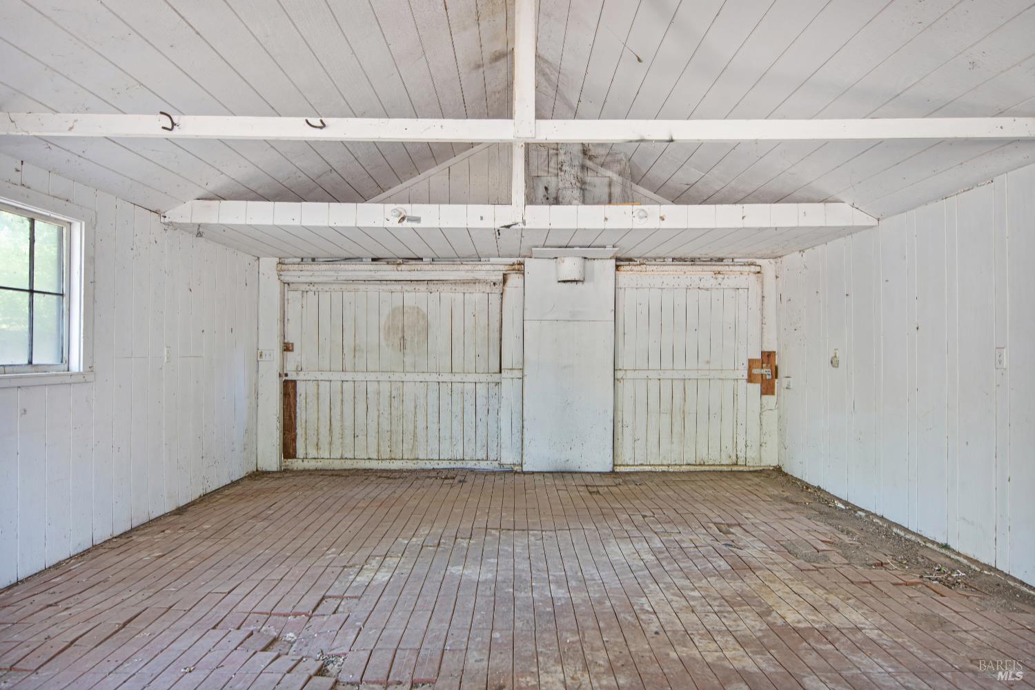 19270 7th Street E Sonoma CA 95476