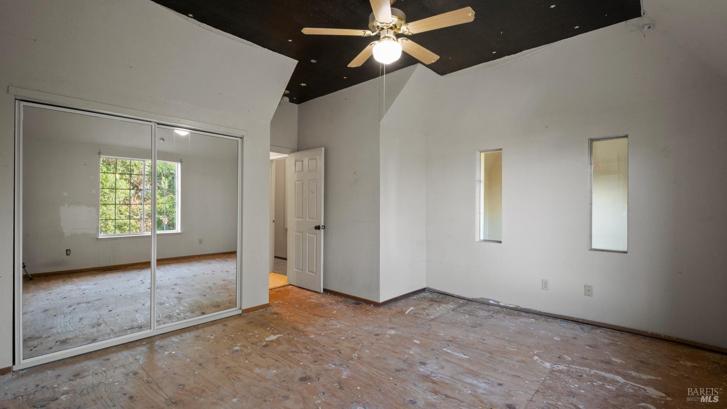9800 El Dorado Way Kelseyville CA 95451