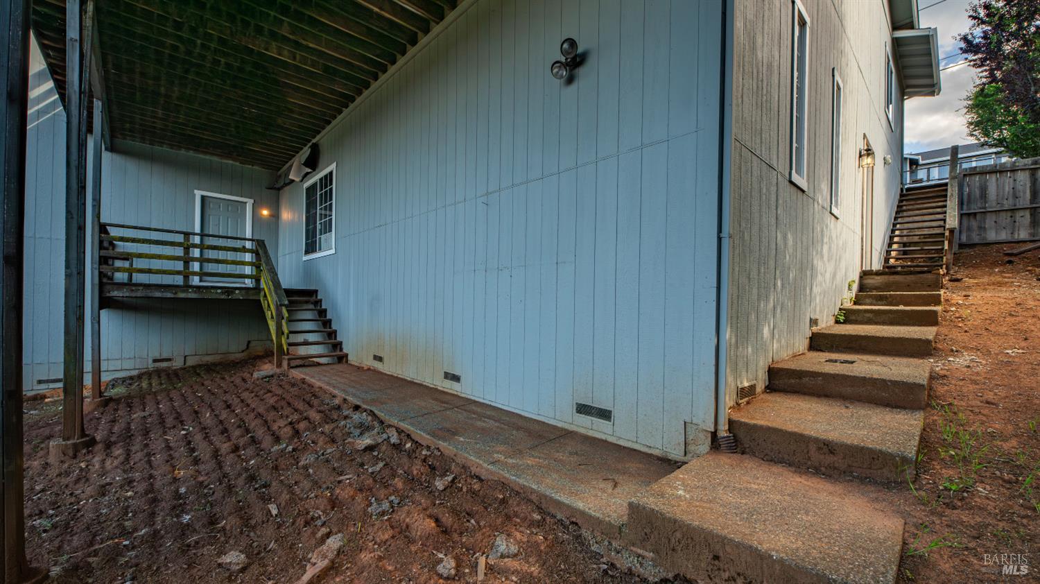 9800 El Dorado Way Kelseyville CA 95451