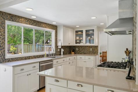 710 Arlington Circle Novato CA 94947