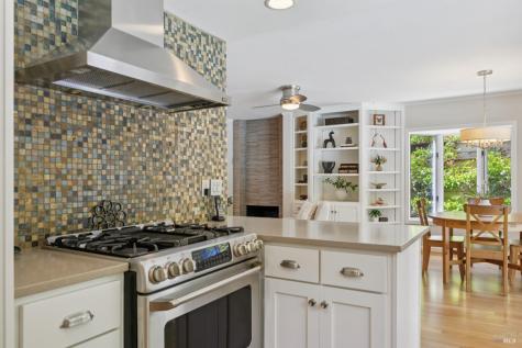 710 Arlington Circle Novato CA 94947