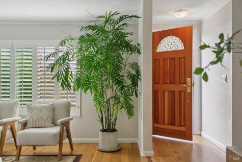 710 Arlington Circle Novato CA 94947