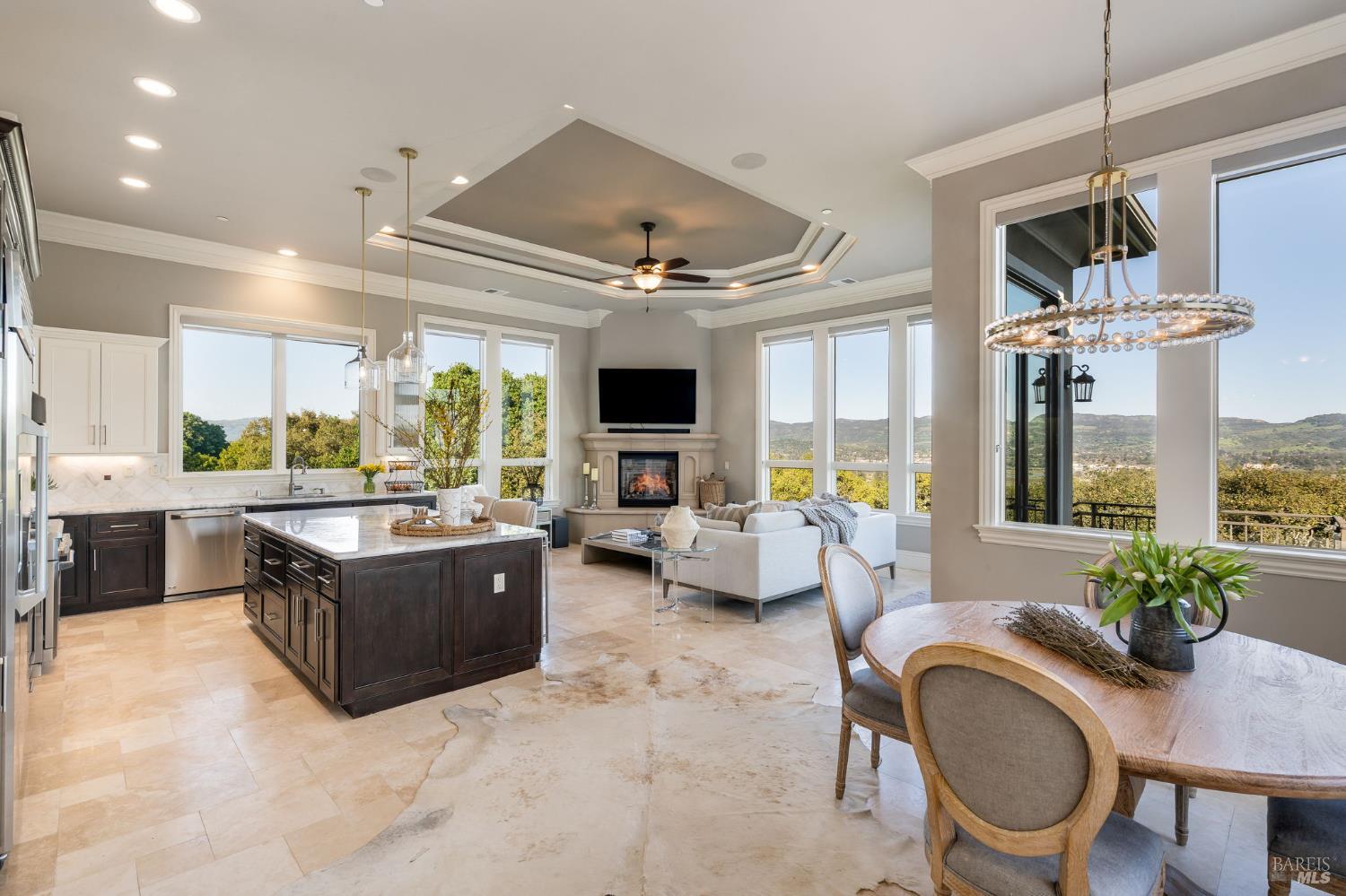 10 Canterbury Drive Napa CA 94558