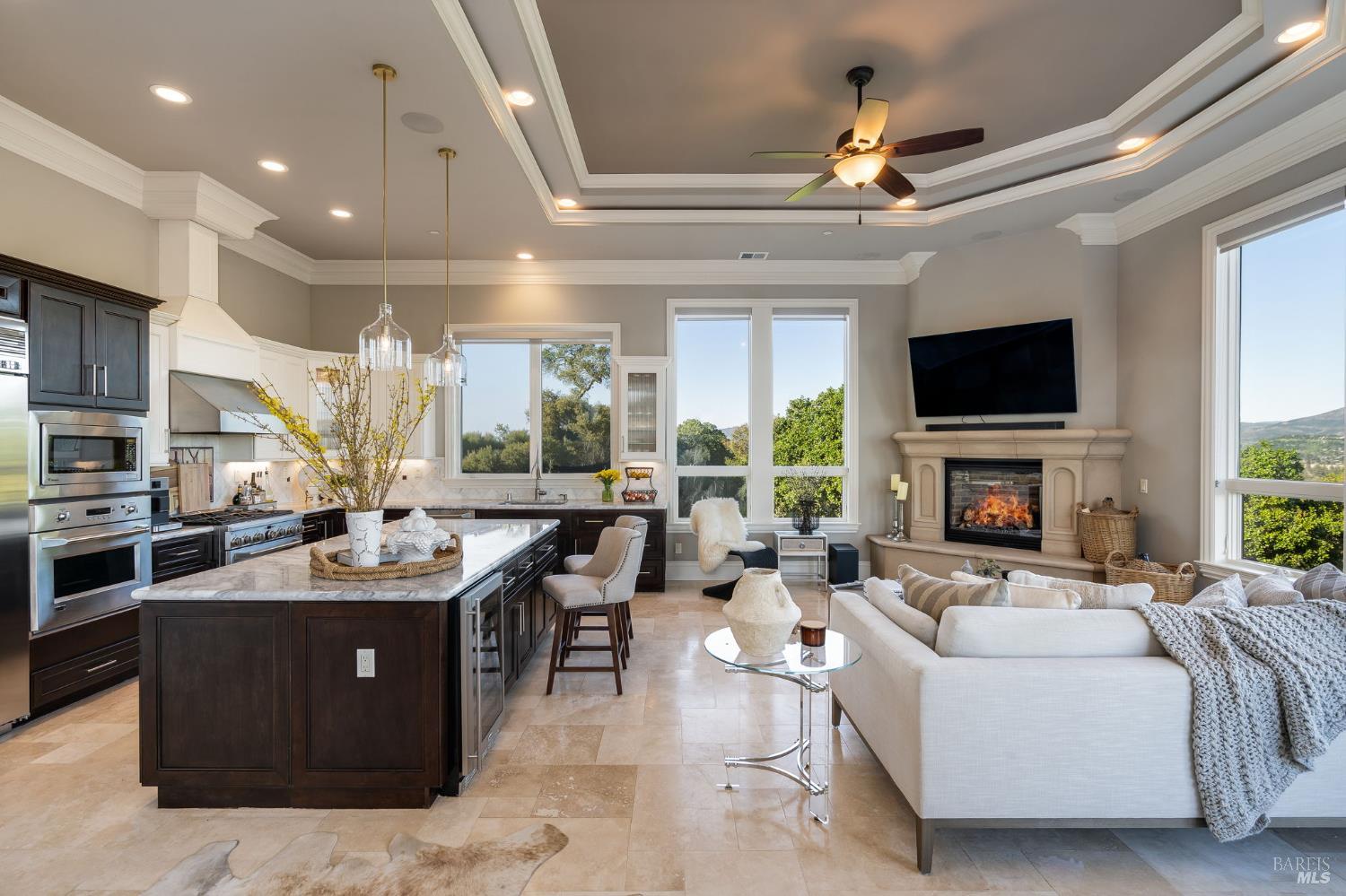 10 Canterbury Drive Napa CA 94558
