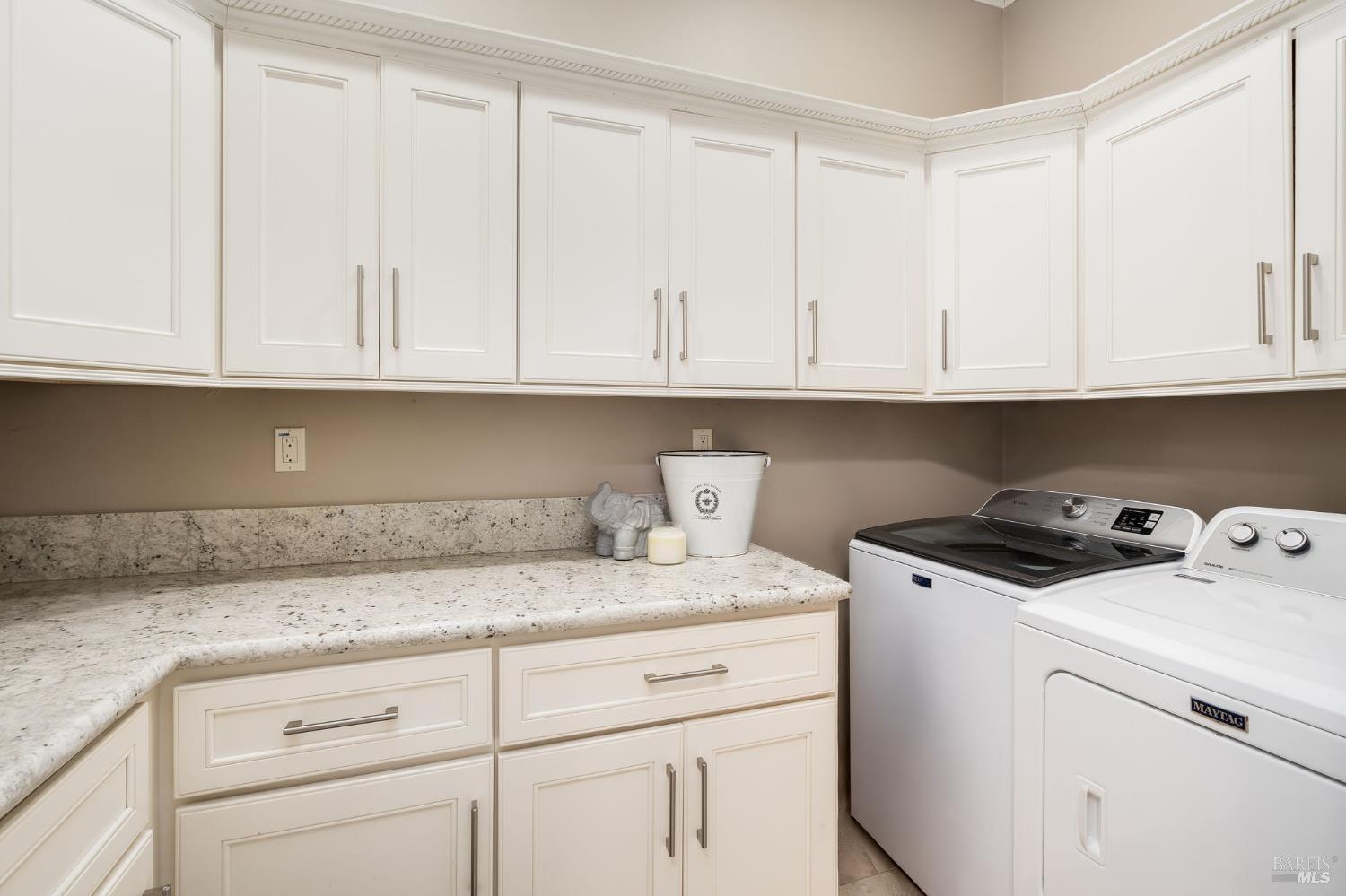 10 Canterbury Drive Napa CA 94558