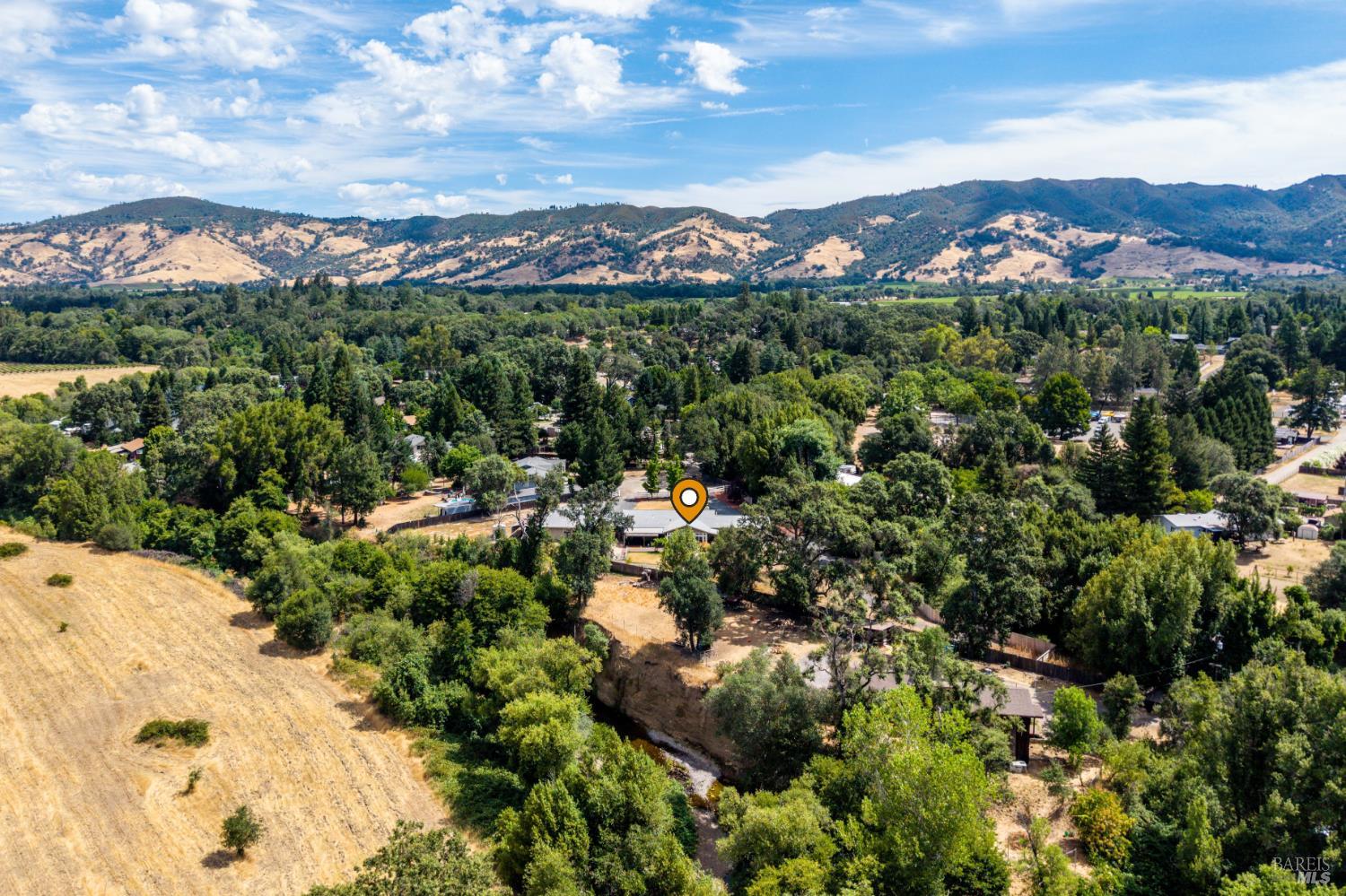 8960 East Road Redwood Valley CA 95470
