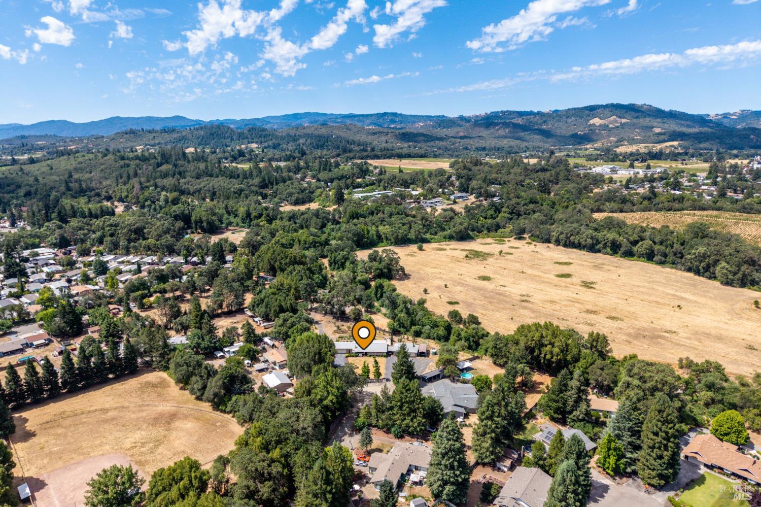 8960 East Road Redwood Valley CA 95470