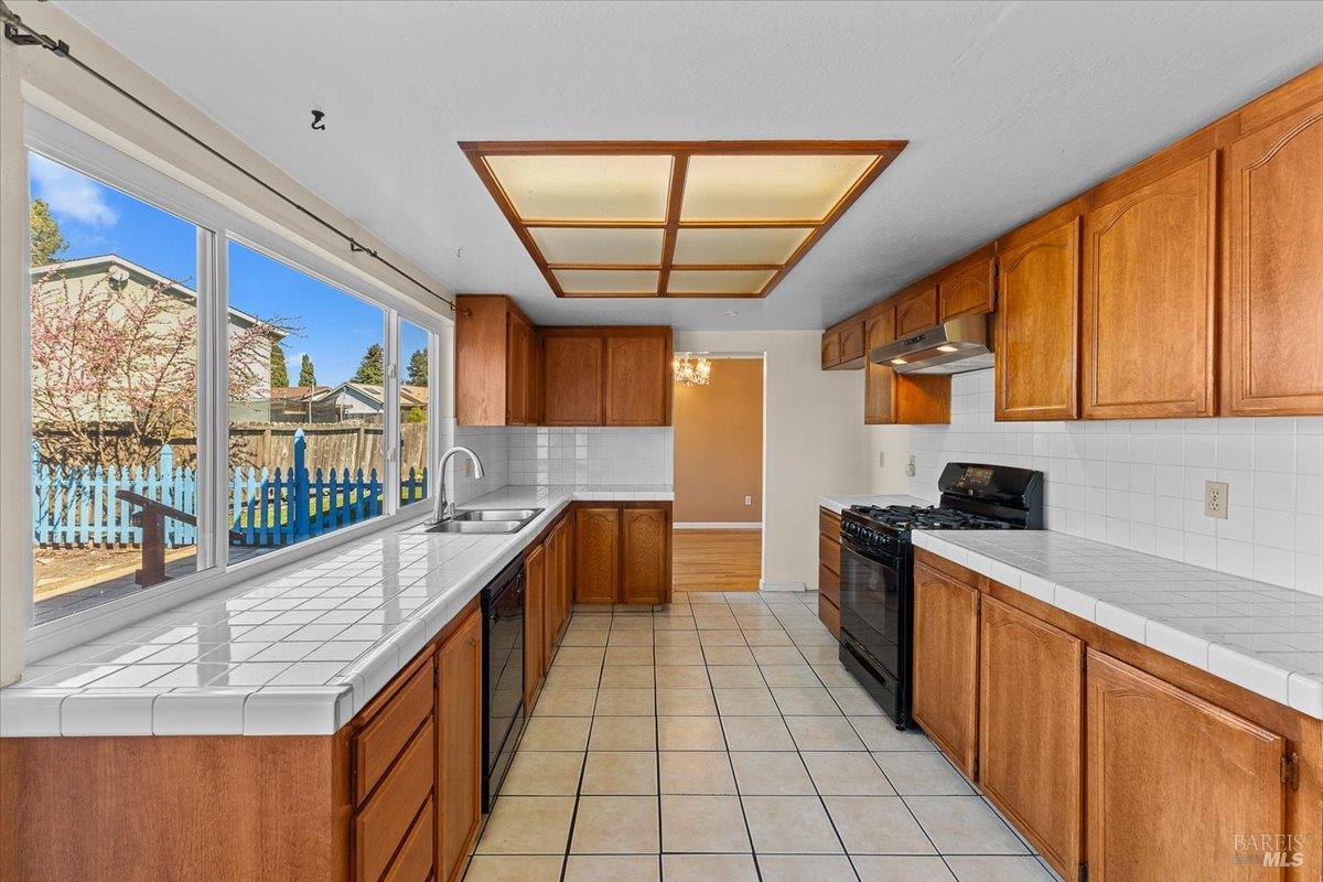 800 Mckillop Court Petaluma CA 94954