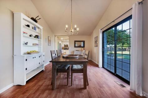 4546 Taylor Avenue Santa Rosa CA 95407