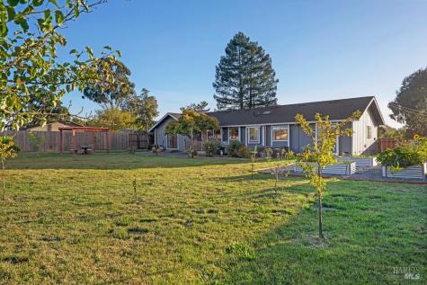 4546 Taylor Avenue Santa Rosa CA 95407