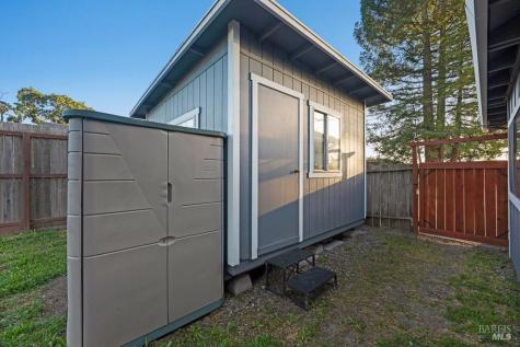 4546 Taylor Avenue Santa Rosa CA 95407