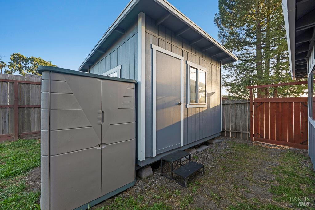 4546 Taylor Avenue Santa Rosa CA 95407