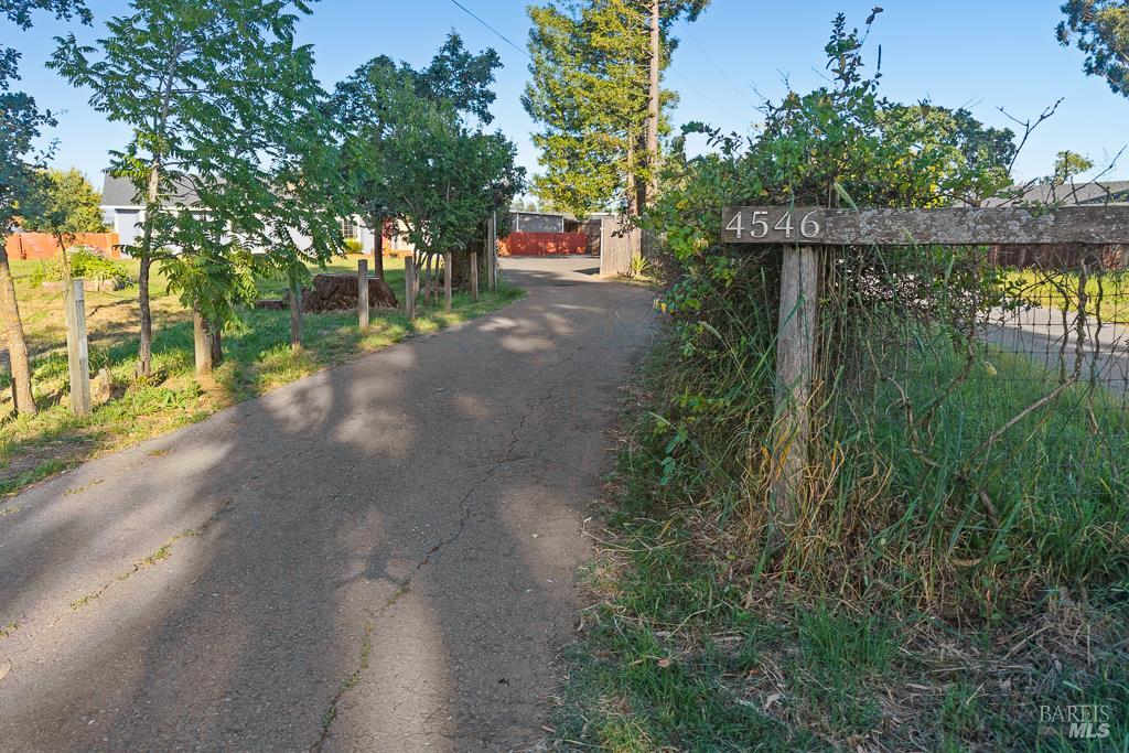 4546 Taylor Avenue Santa Rosa CA 95407