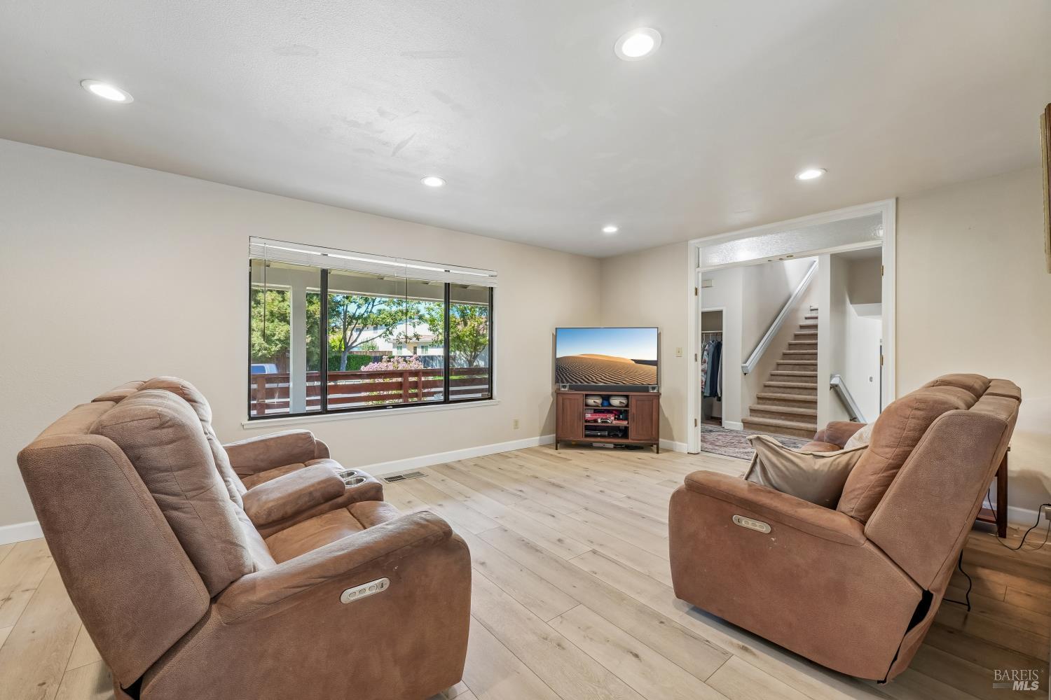 989 Suffolk Way Fairfield CA 94533
