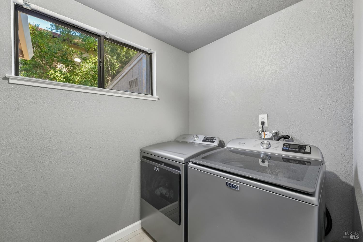 989 Suffolk Way Fairfield CA 94533