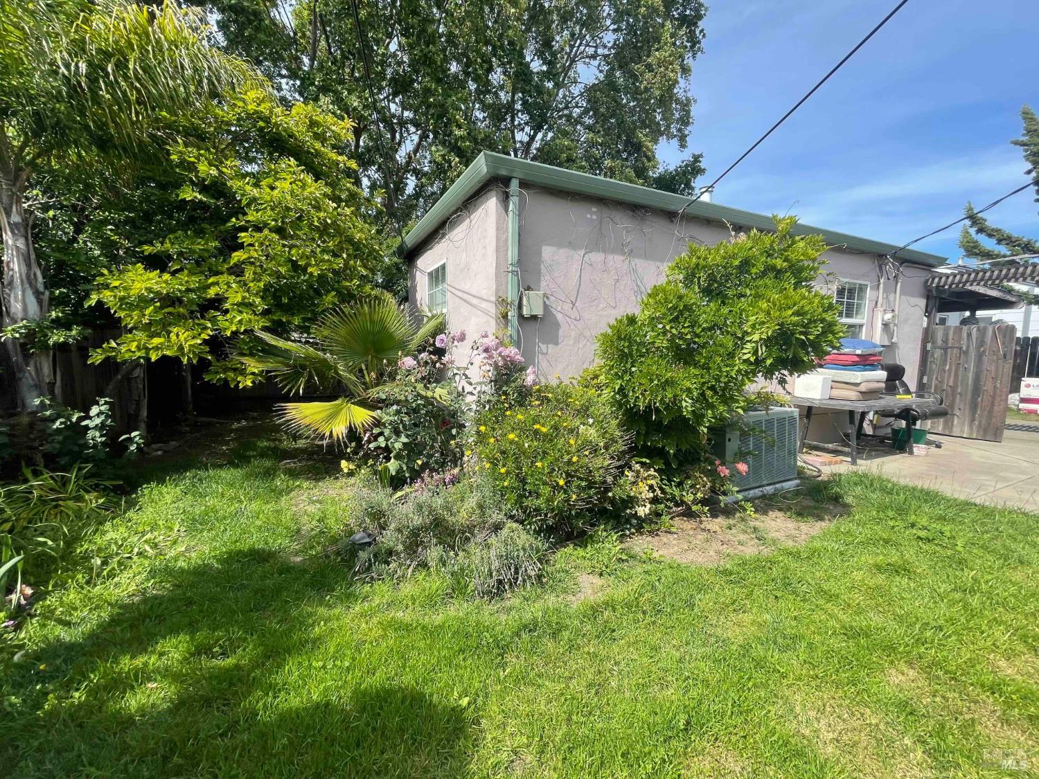 2917 Burnette Street Vallejo CA 94591