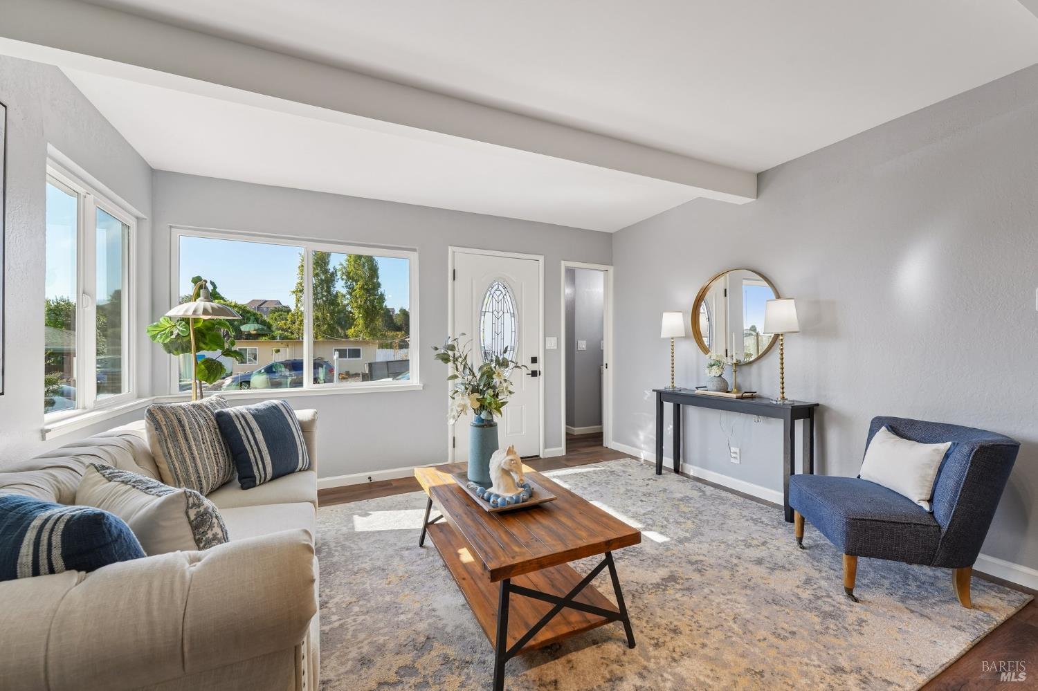 456 La Jolla Street Vallejo CA 94591