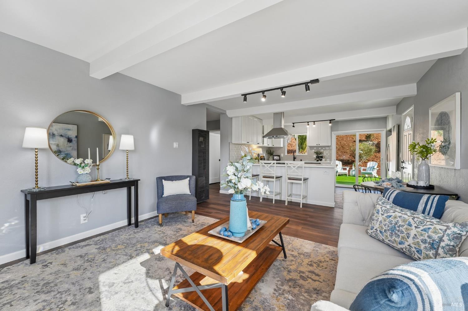 456 La Jolla Street Vallejo CA 94591