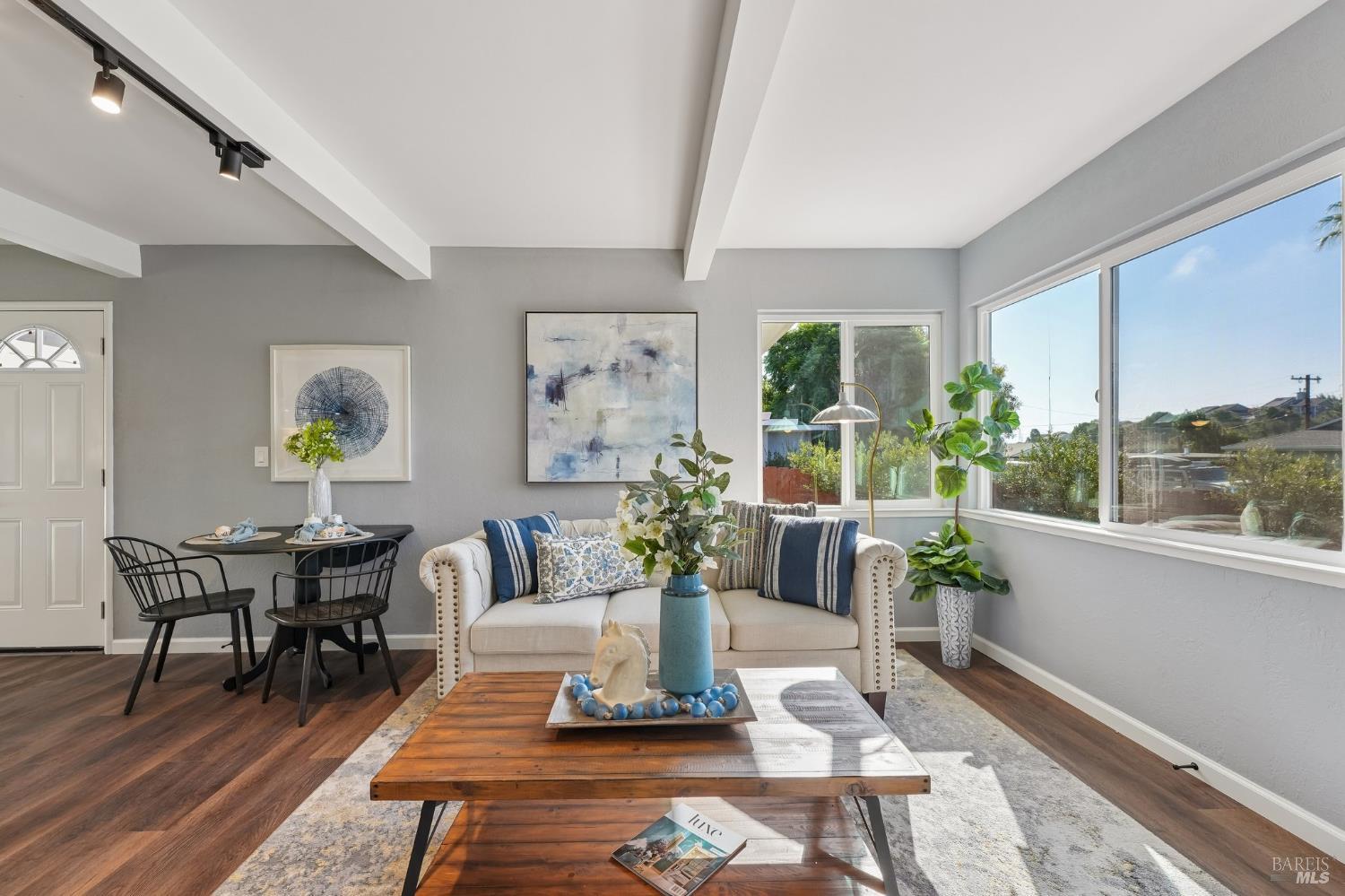 456 La Jolla Street Vallejo CA 94591