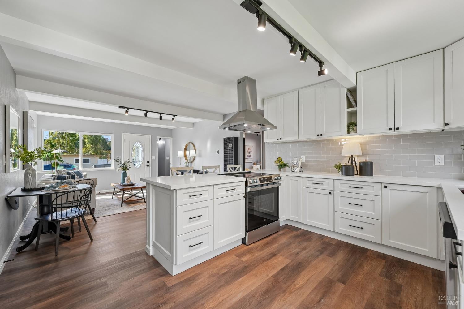 456 La Jolla Street Vallejo CA 94591