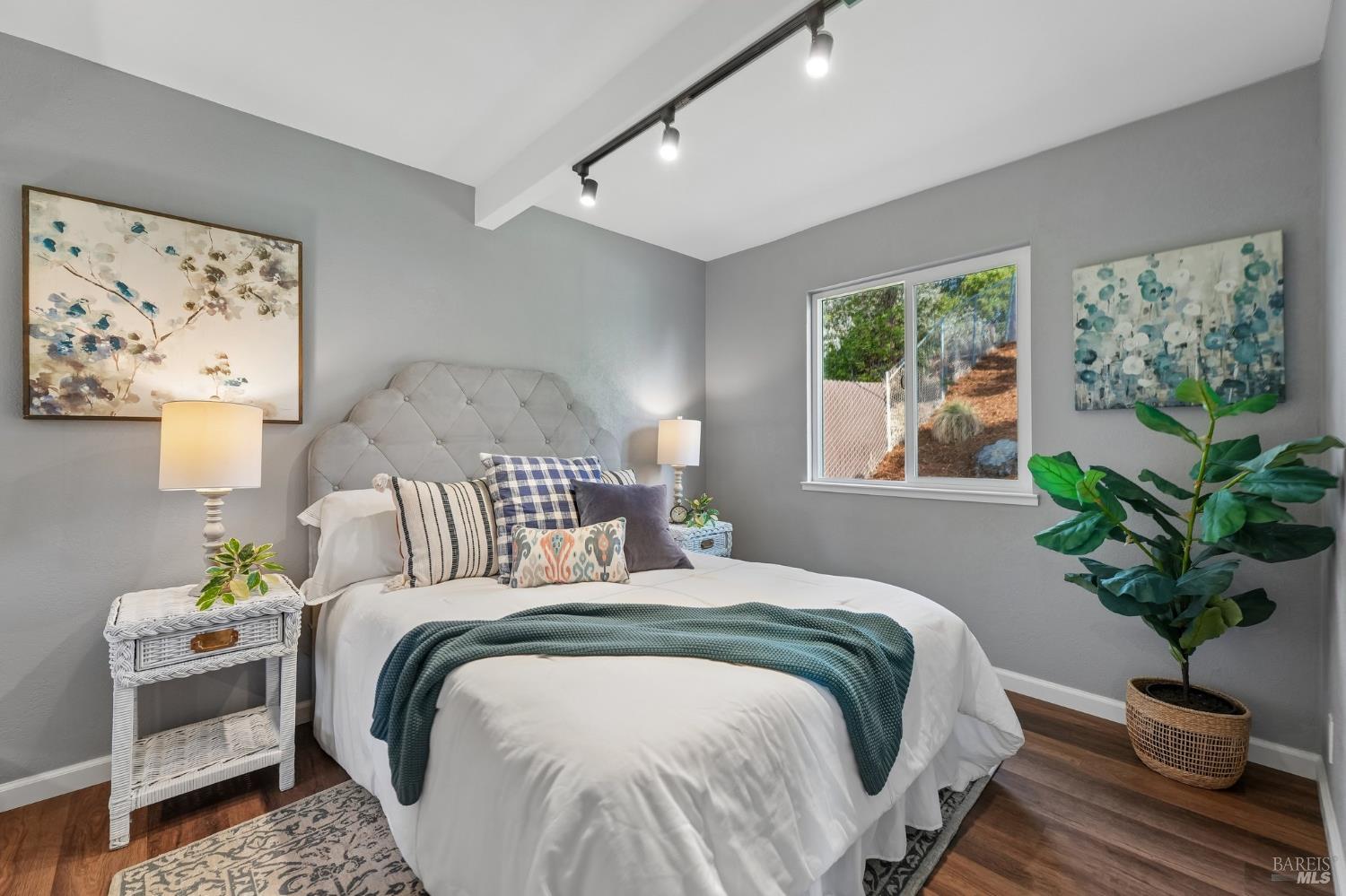 456 La Jolla Street Vallejo CA 94591